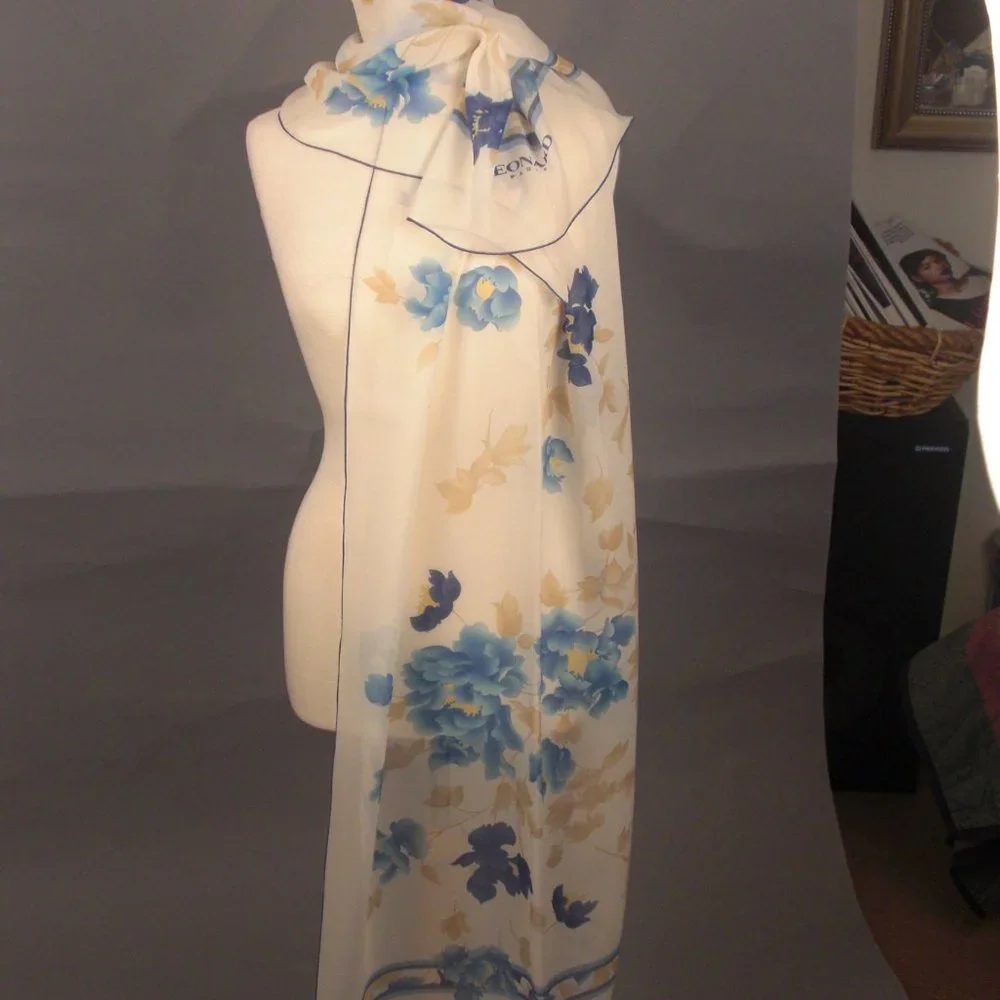 Silk Stole Shawl for Spring Garden, Floral, Blue Theme Wedding - Picture 2 of 3